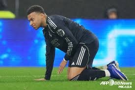 不得不服啊！看看布朗和塔图姆儿子这篮球技能！天赋都随爹啊！妥妥的未来NBA场上可见的星二代！